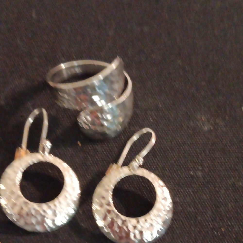 Avon Silver Bohemian Ring